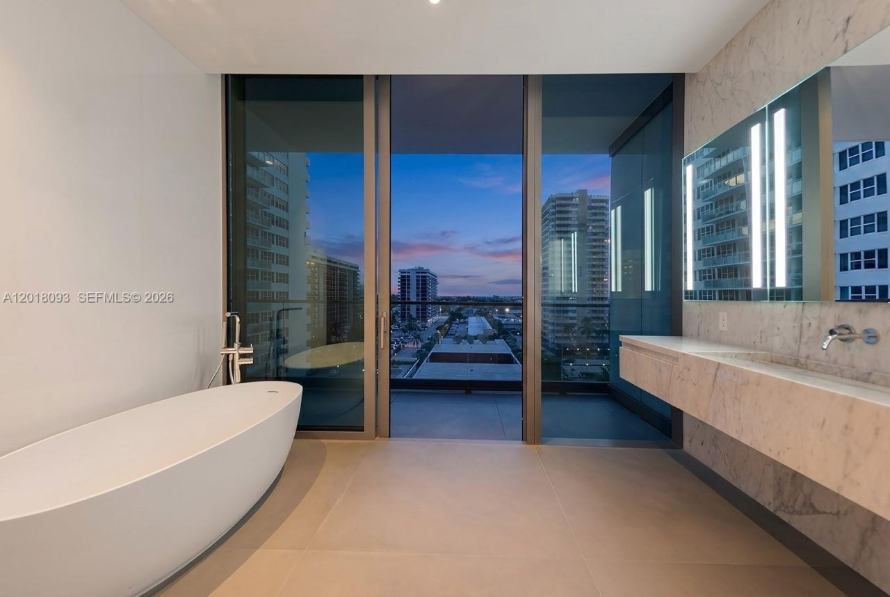 2000 S Ocean Dr , Unit 7B, Hallandale Beach, FL 33009 Photo