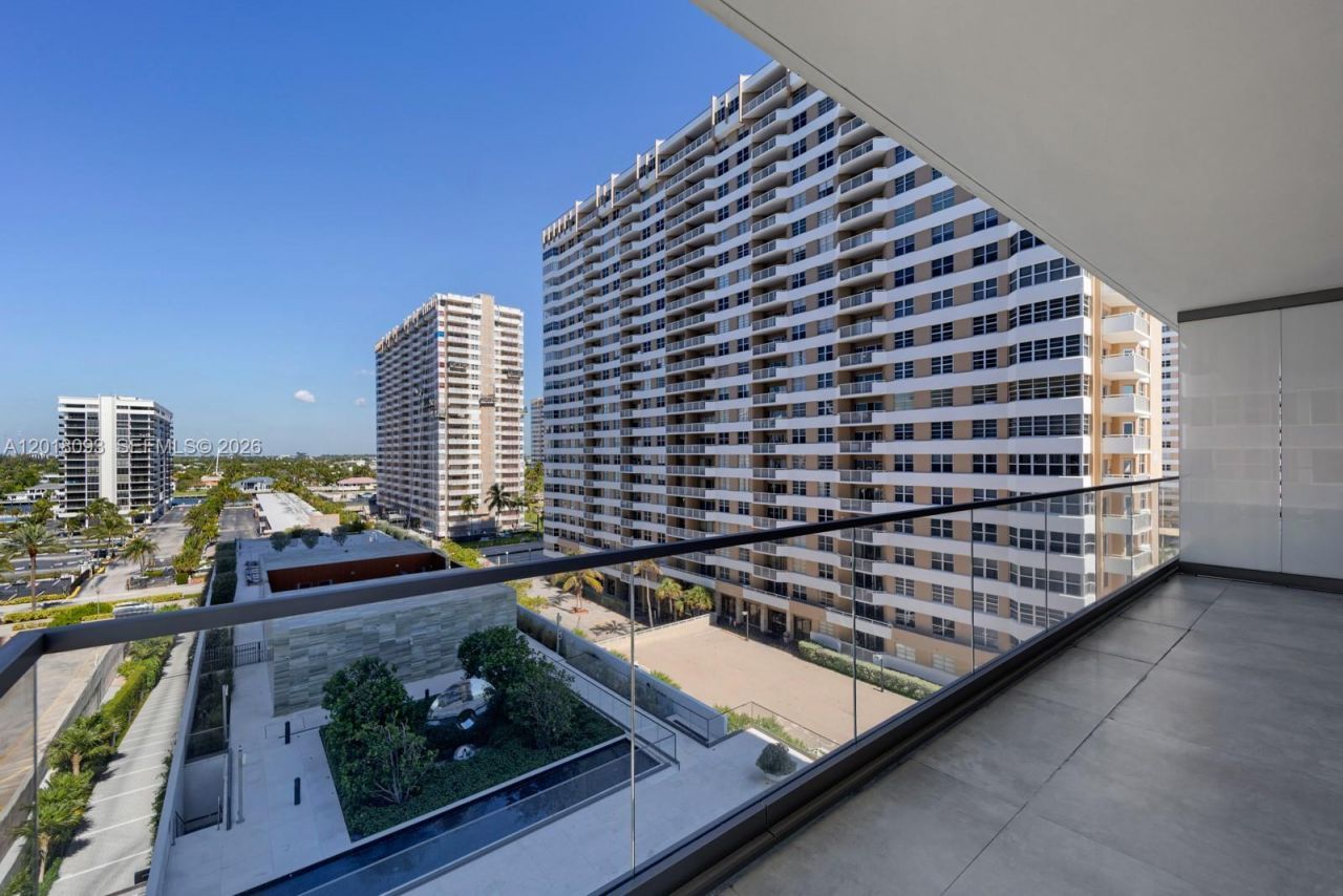 2000 S Ocean Dr , Unit 7B, Hallandale Beach, FL 33009 Photo