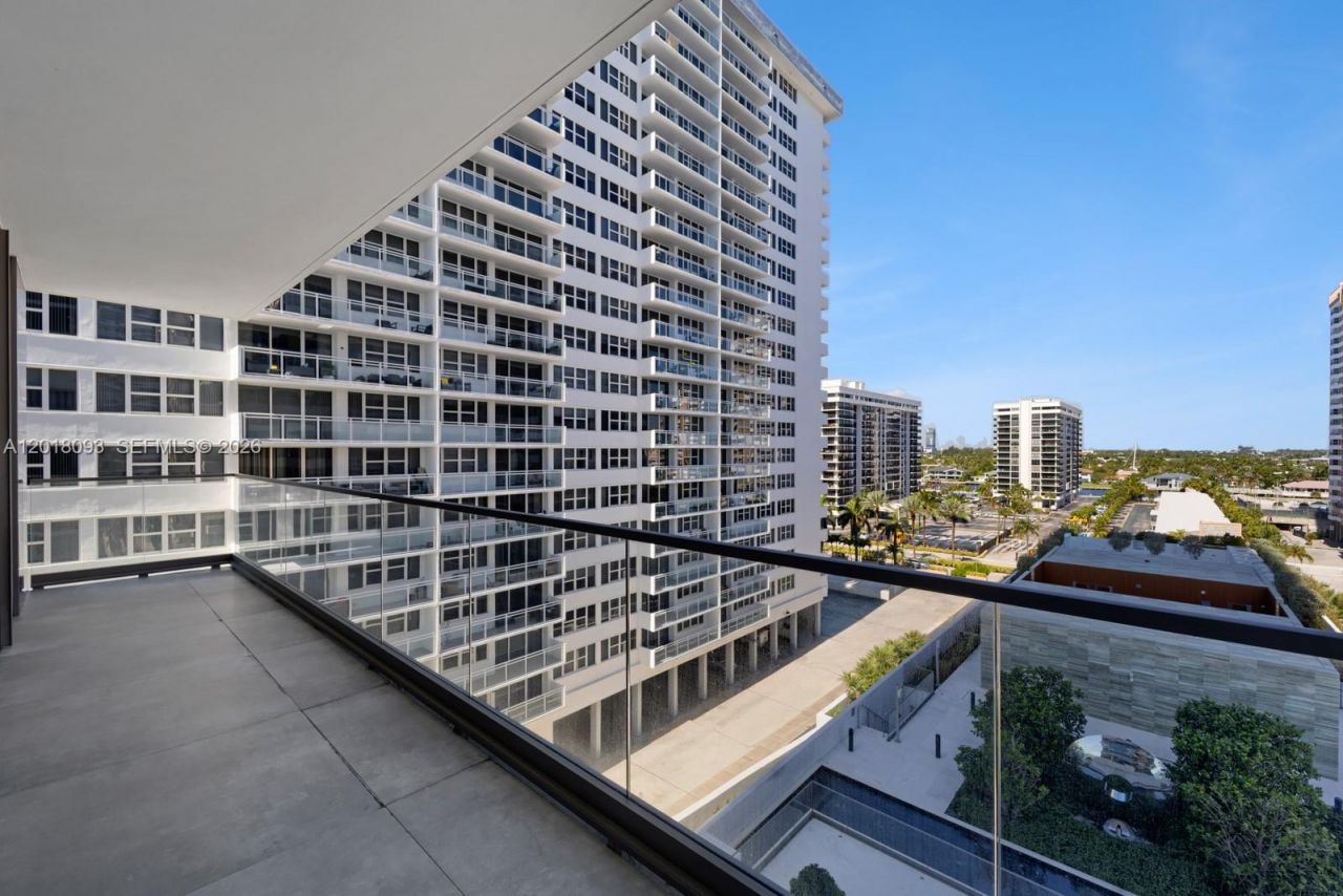 2000 S Ocean Dr , Unit 7B, Hallandale Beach, FL 33009 Photo