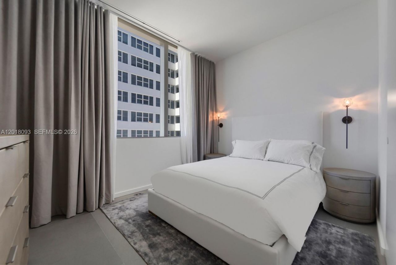 2000 S Ocean Dr , Unit 7B, Hallandale Beach, FL 33009 Photo