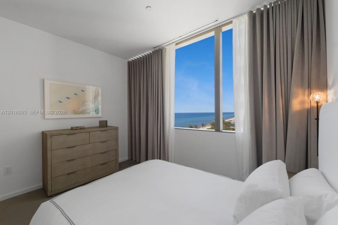 2000 S Ocean Dr , Unit 7B, Hallandale Beach, FL 33009 Photo