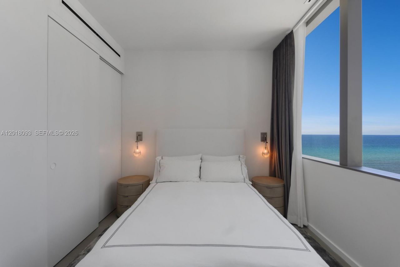 2000 S Ocean Dr , Unit 7B, Hallandale Beach, FL 33009 Photo