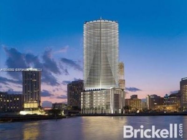 200 Biscayne Boulevard Way , Unit 3110, Miami, FL 33131