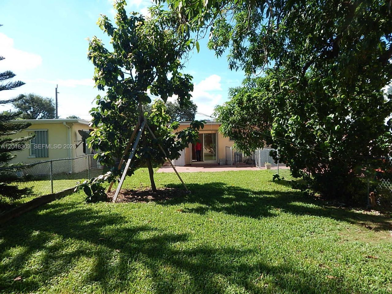 3671 SW 24th St , Unit 2, Miami, FL 33145 Photo