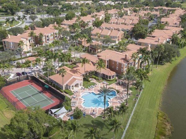 11790 Saint Andrews Pl , Unit 305, Wellington, FL 33414