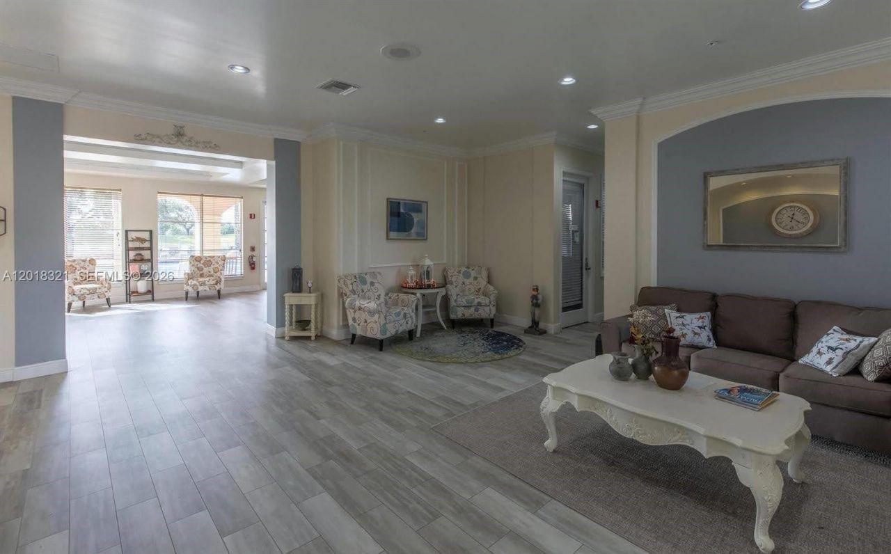 11790 Saint Andrews Pl , Unit 305, Wellington, FL 33414 Photo
