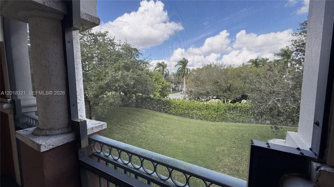 11790 Saint Andrews Pl , Unit 305, Wellington, FL 33414 Photo