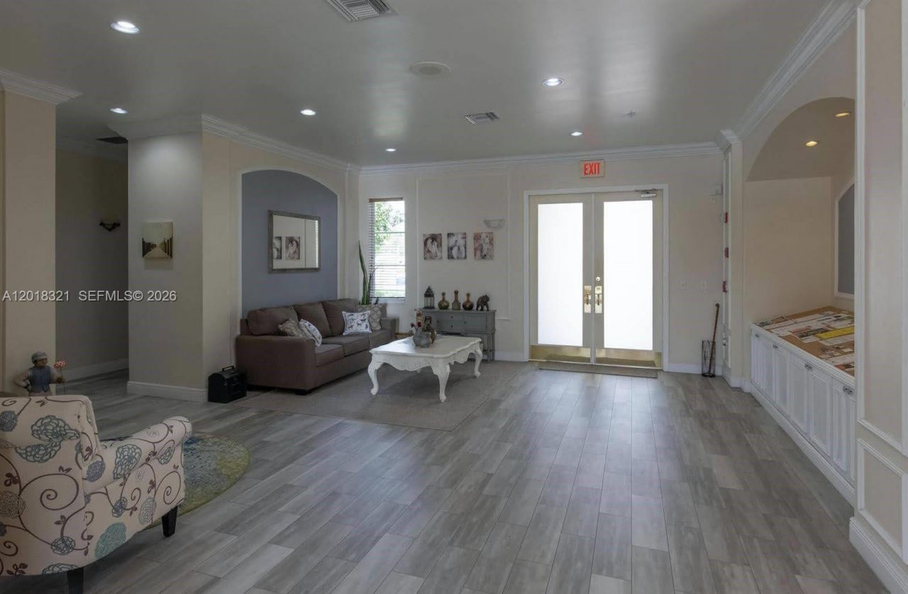 11790 Saint Andrews Pl , Unit 305, Wellington, FL 33414 Photo