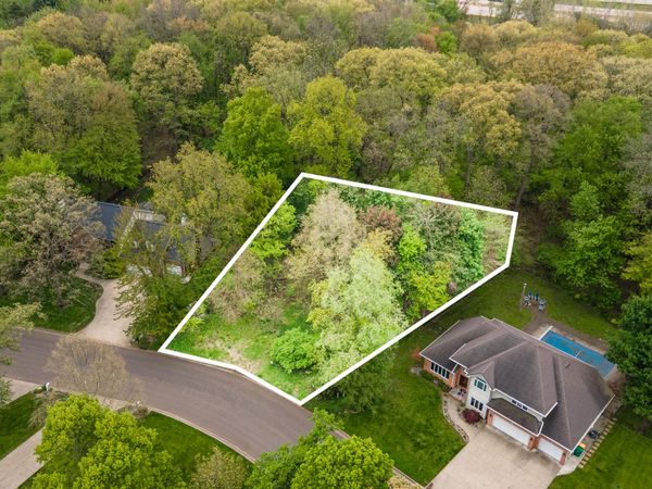 3025 BrynMawr Drive, Portage, MI 49024