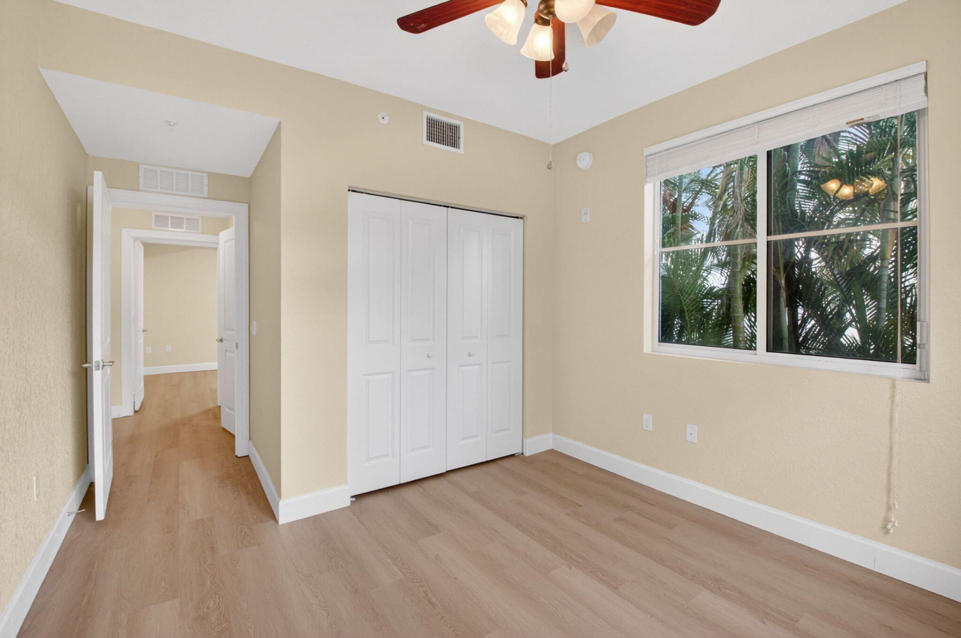 1690 Renaissance Commons Boulevard, Unit 1219, Boynton Beach, FL 33426 Photo