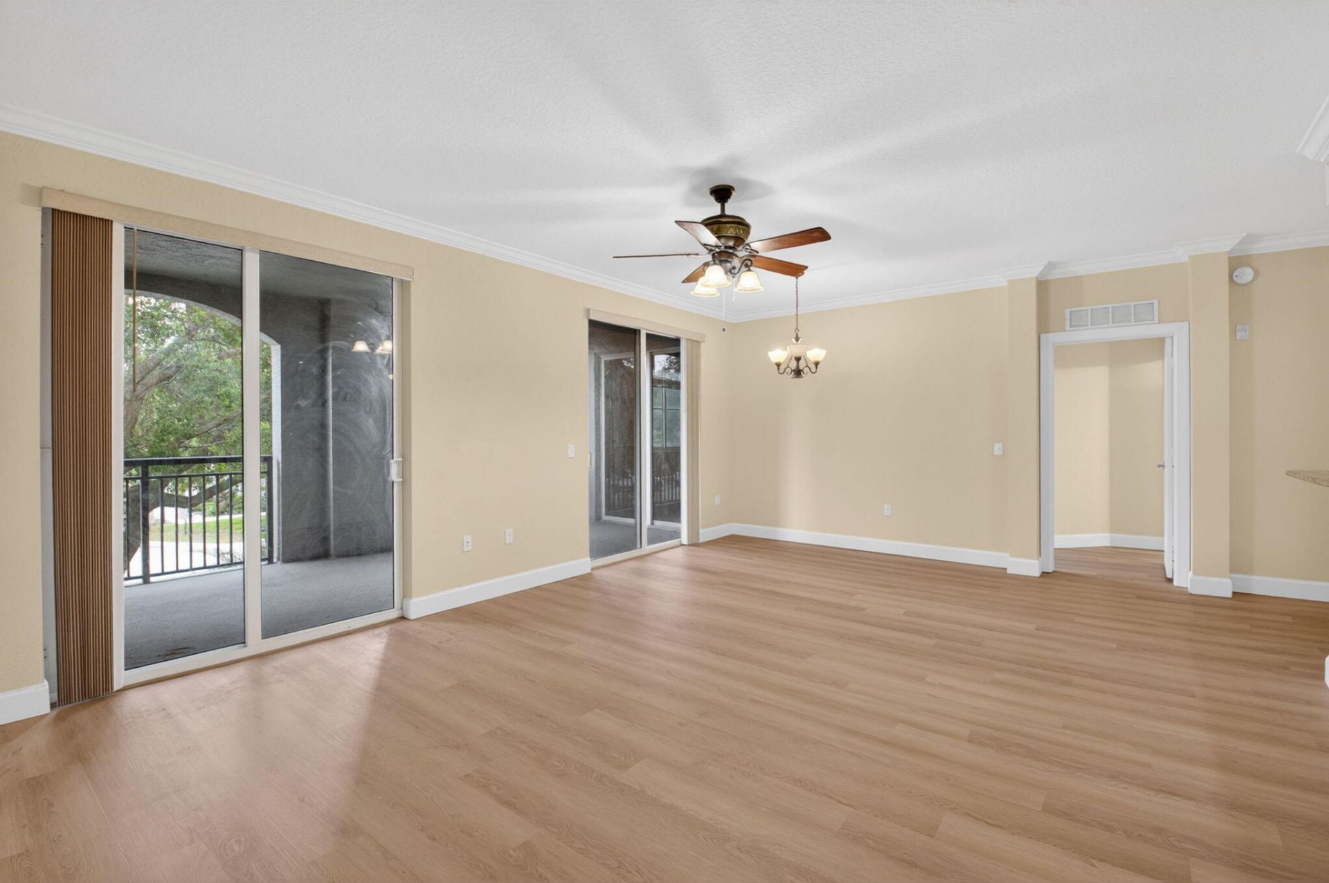 1690 Renaissance Commons Boulevard, Unit 1219, Boynton Beach, FL 33426 Photo