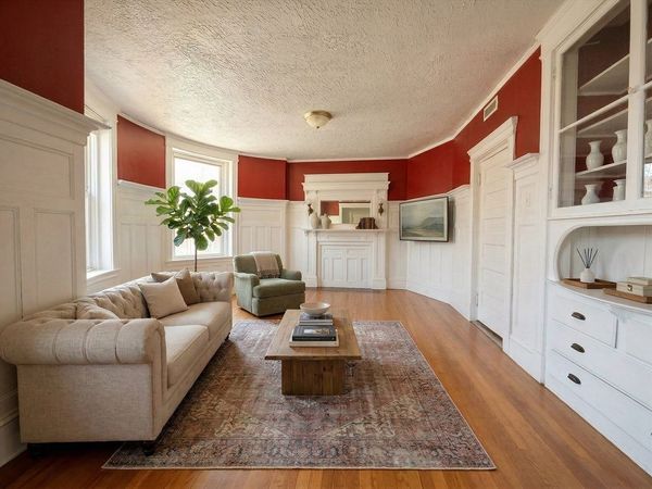 1908 Beacon St, Unit 2, Brookline, MA 02445