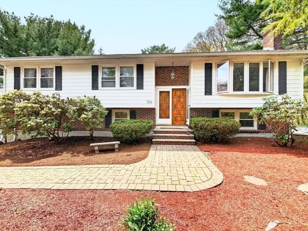 306 Franklin St, Mansfield, MA 02048