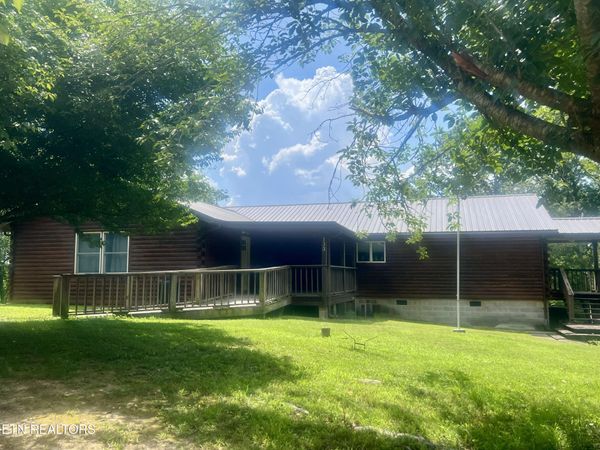 133 Hickory Flats Rd, Harriman, TN 37748