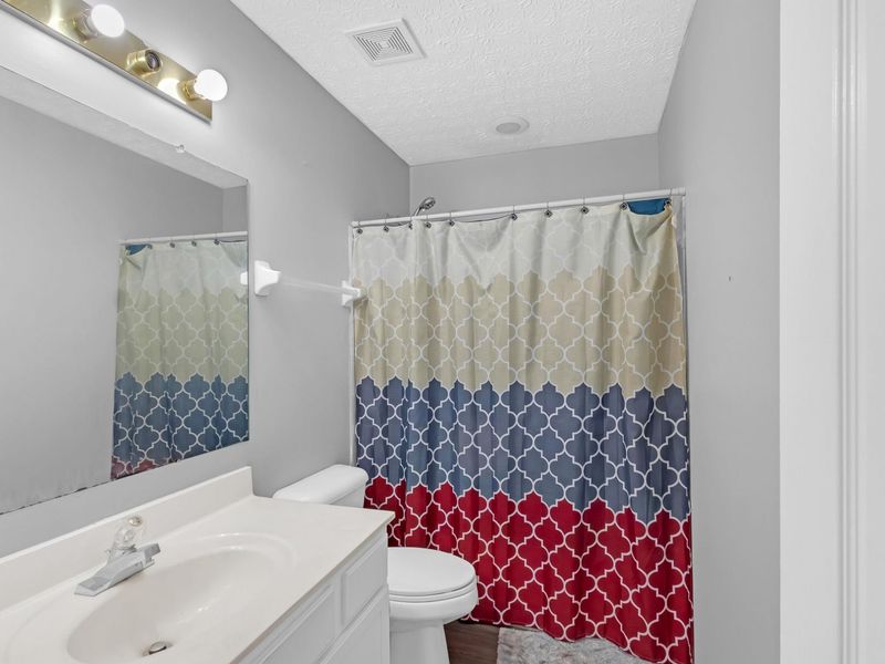 639 Tall Oaks Drive, Columbus, OH 43230 Photo 25