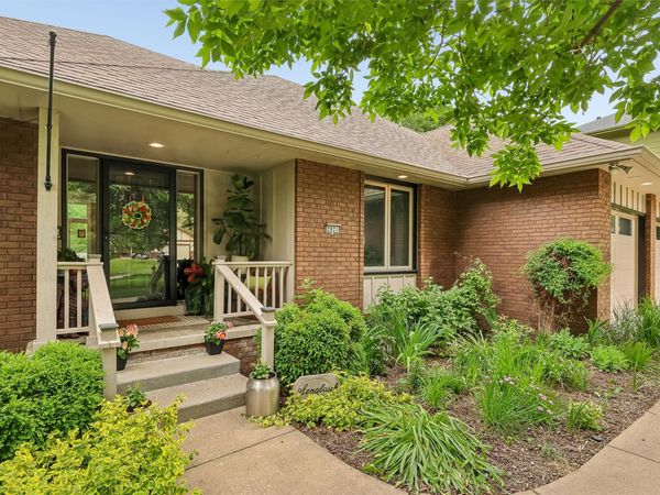 2821 Thornton Avenue, Des Moines, IA 50321