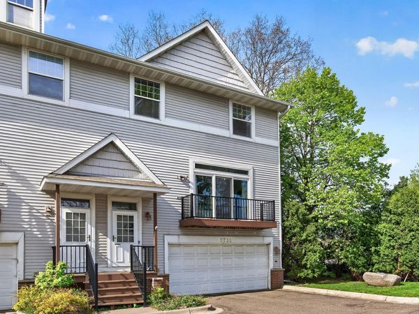 2735 Century Court, White Bear Lake, MN 55110