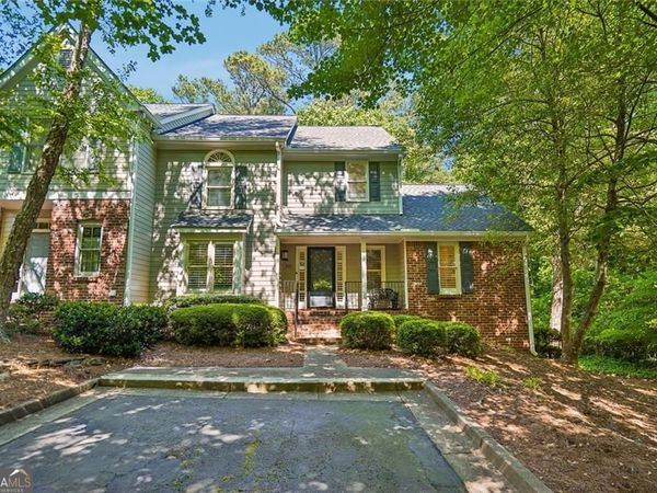 301 River Glen Drive, Roswell, GA 30075