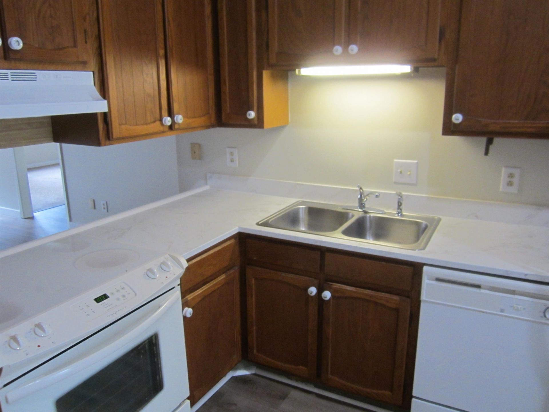 815 66th Ave. N Photo 6