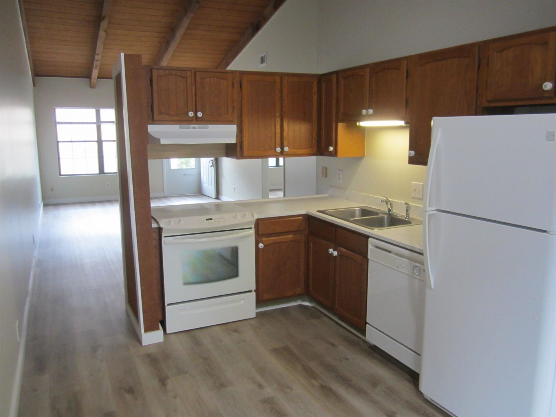 815 66th Ave. N Photo 7