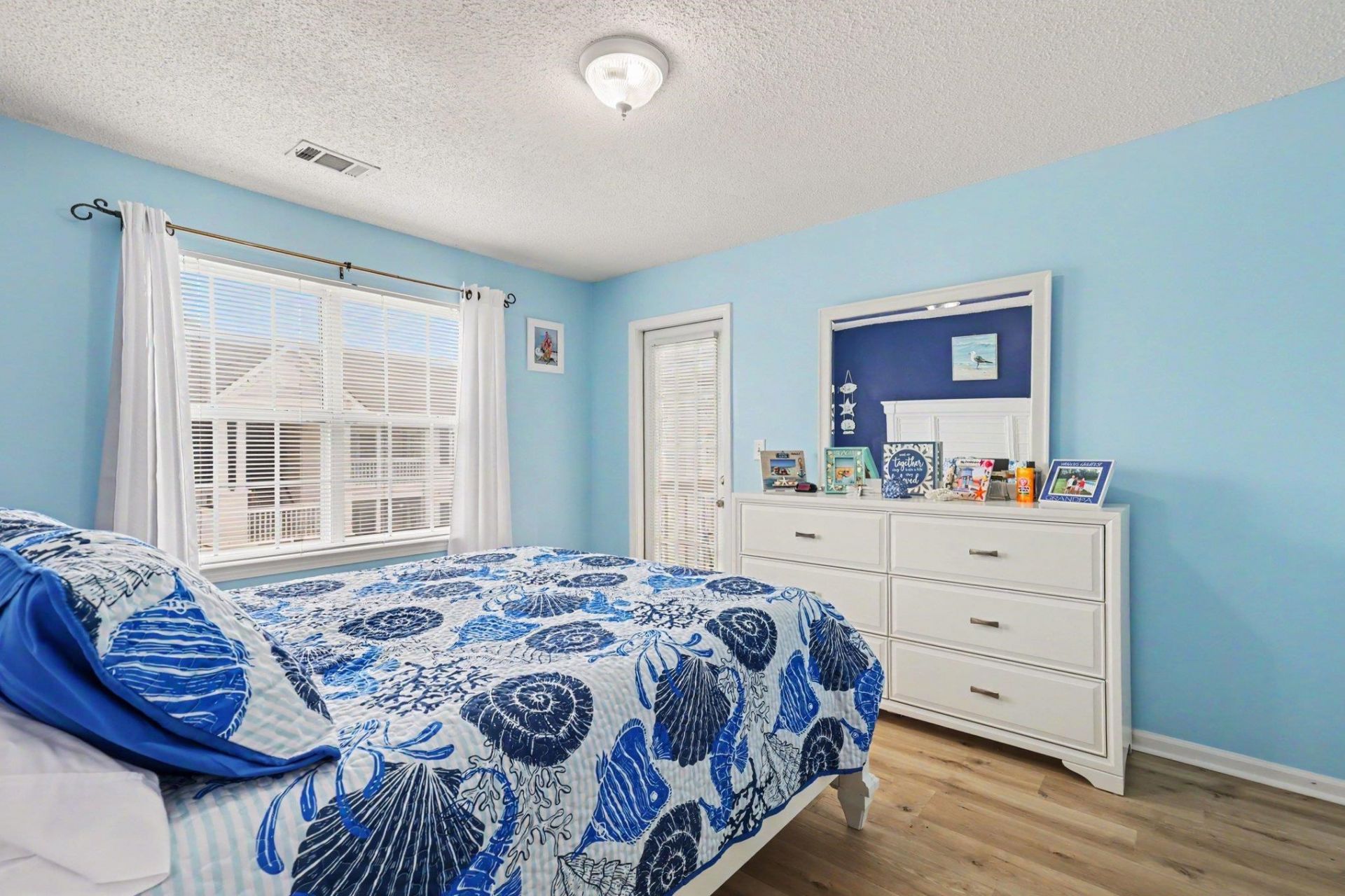 3795 Hitchcock Way Photo 18