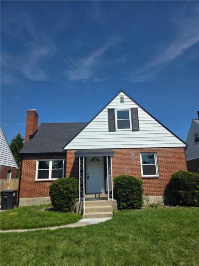 922 Broadmoor Drive, Dayton, OH 45419 Main Photo