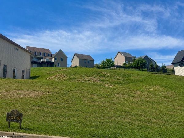 125 Southwind Circle, Morgantown, WV 26508