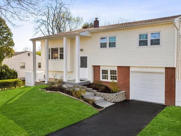 641 YDV-HAM SQUARE, HAMILTON, NJ 08691