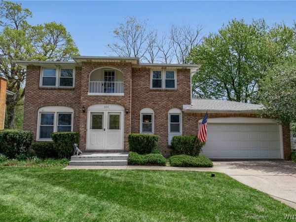304 Vine Lane , Buffalo, NY 14228