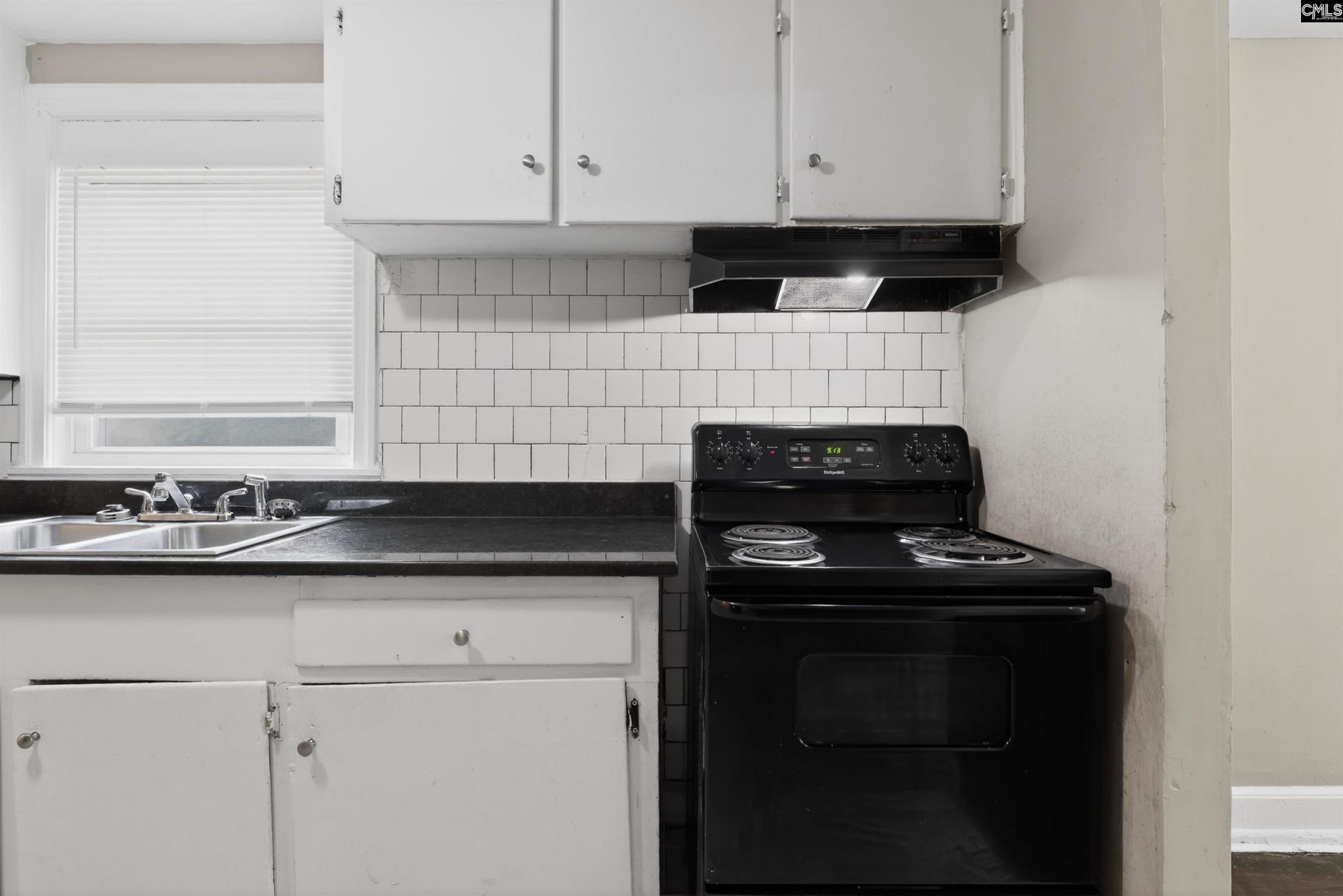 721 Vernon Street  Photo 10