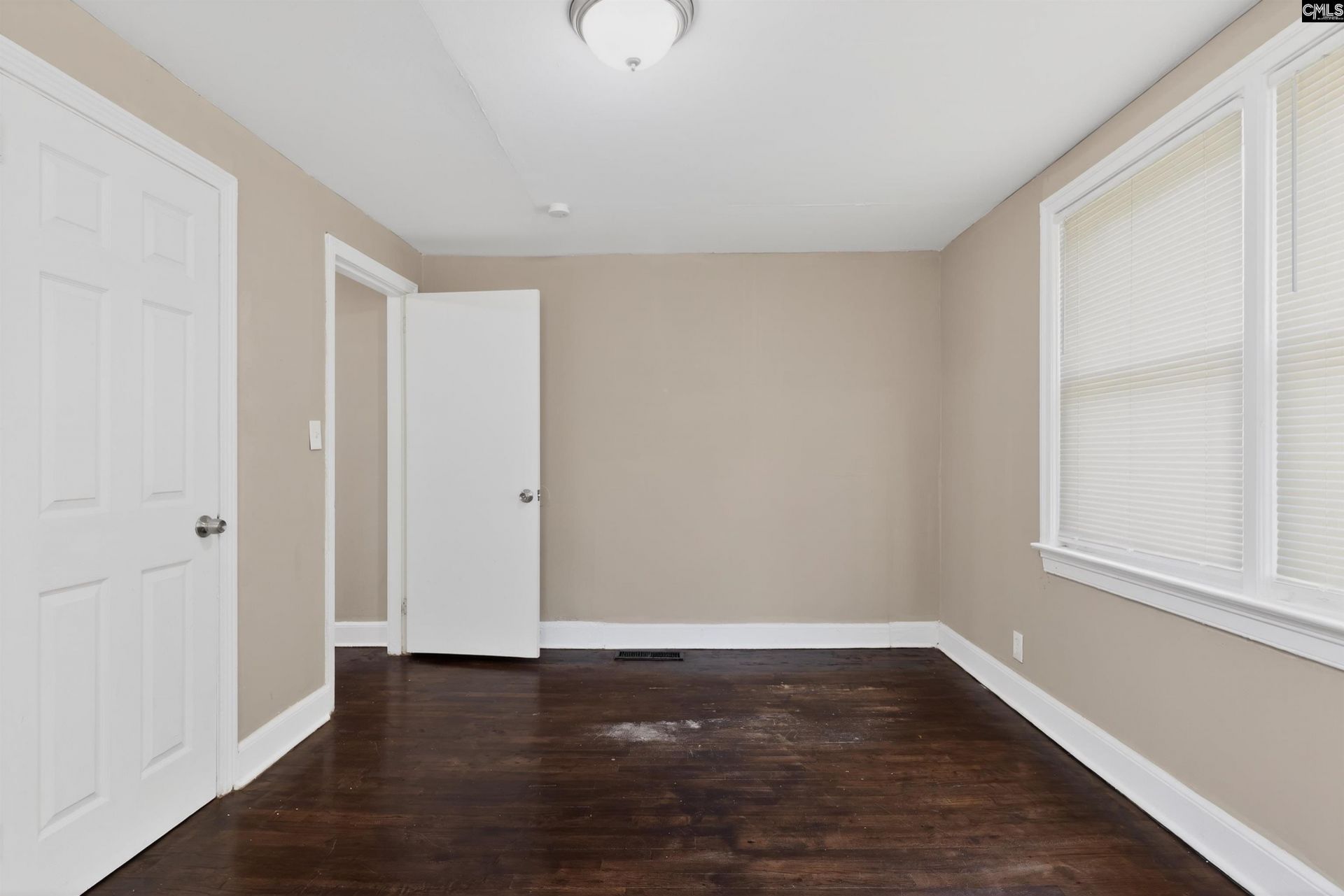 721 Vernon Street  Photo 12
