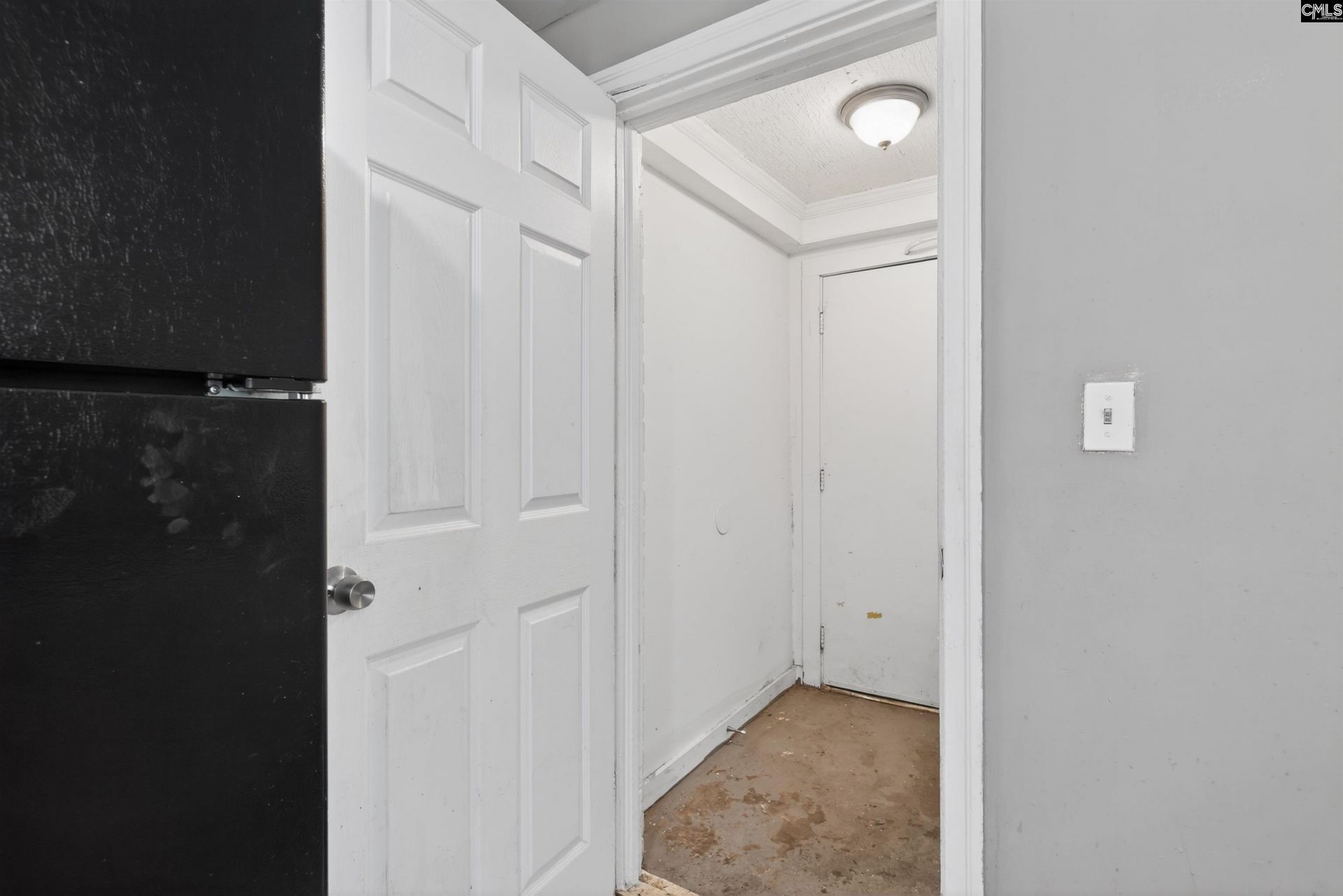 721 Vernon Street  Photo 24