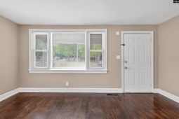 721 Vernon Street  photo 4