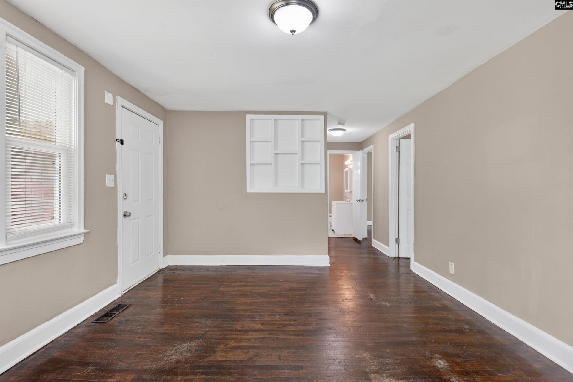 721 Vernon Street  Photo 5