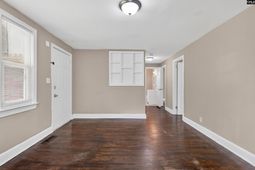 721 Vernon Street  photo 4