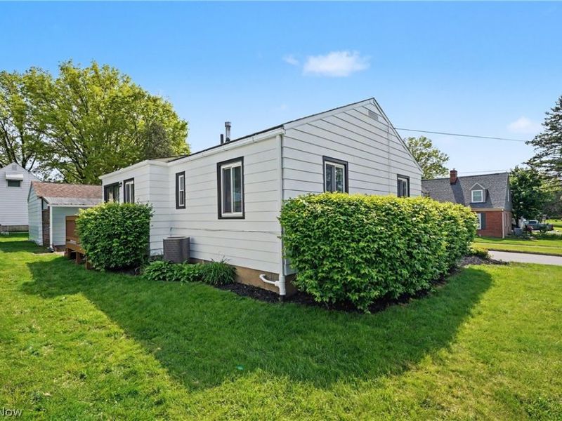 2697 8th Street, Cuyahoga Falls, OH 44221 Photo 36