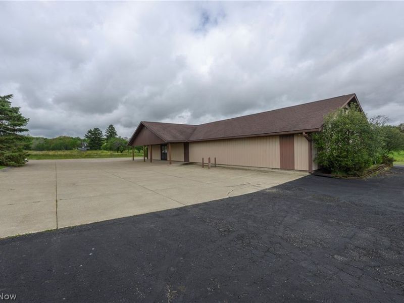 2587 Alabama Avenue SW, Dalton, OH 44618 Photo 2