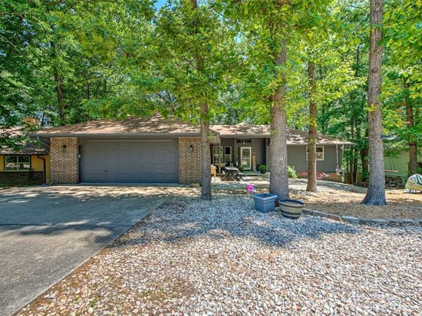 47 London Drive , Bella Vista, AR 72715