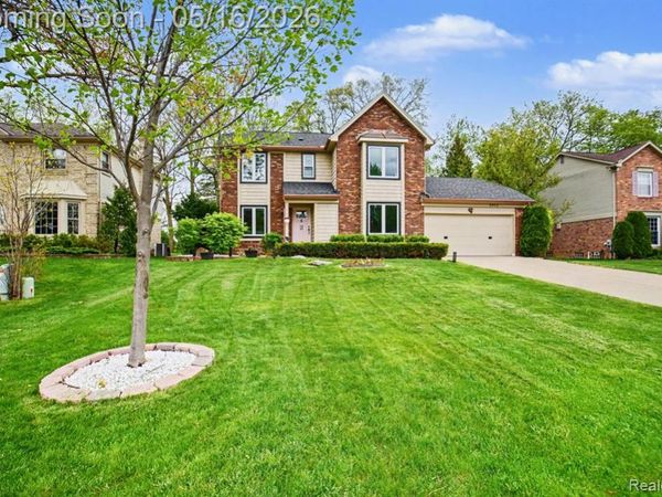 2982 Powderhorn Ridge Road, Rochester Hills, MI 48309