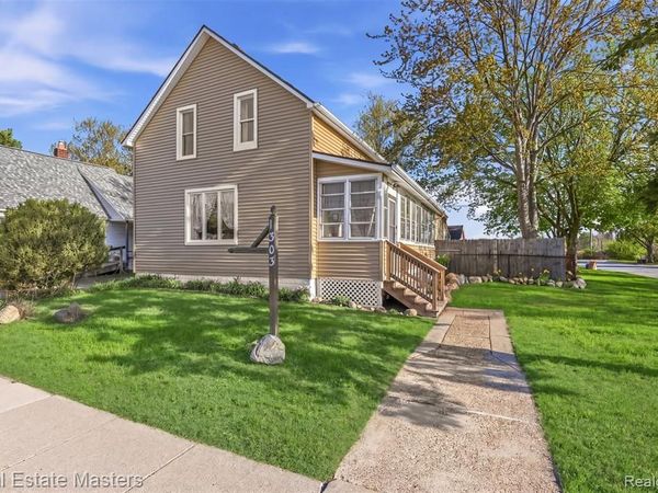 1303 BEARD Street, Port Huron, MI 48060