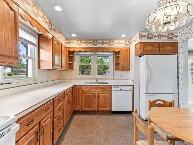 437 Forest Lawn Boulevard, Marion, OH 43302 Photo 14