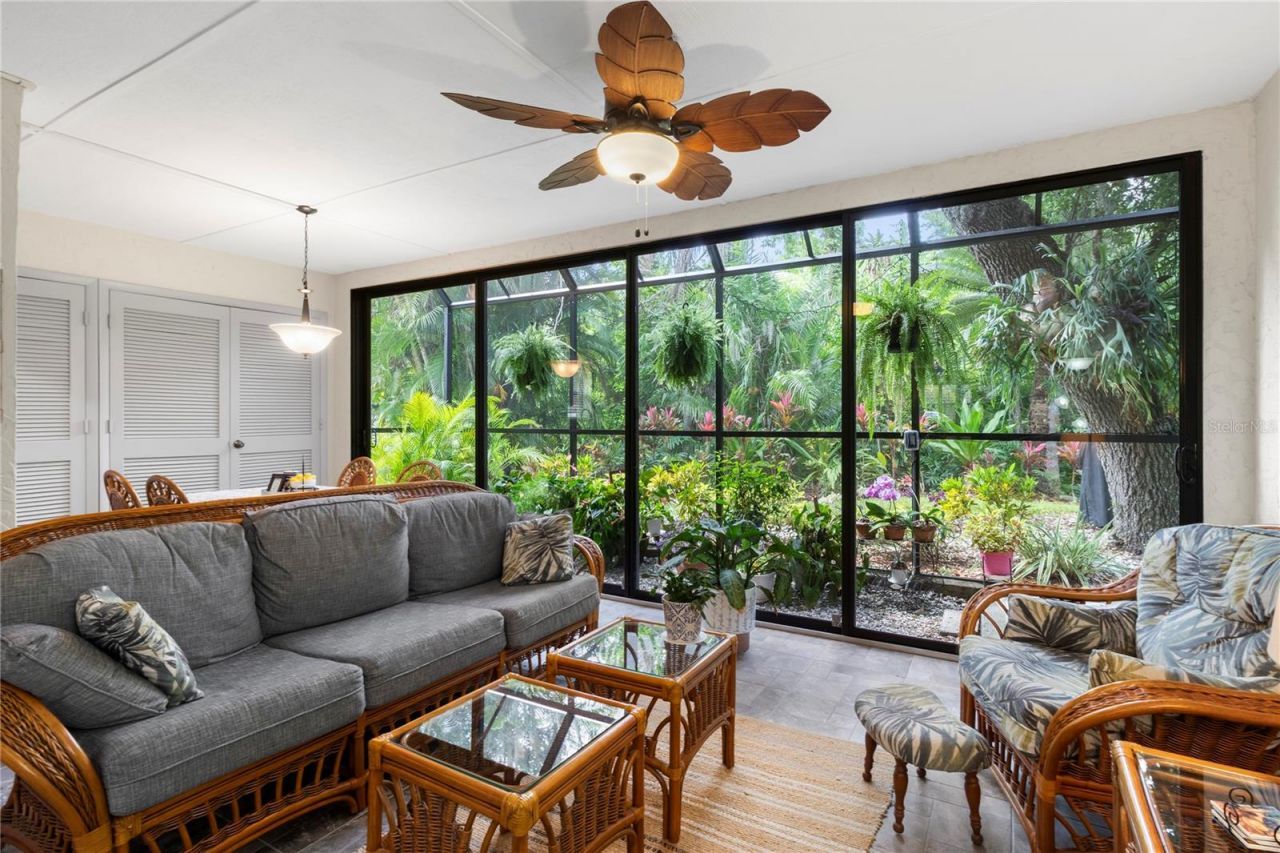 6064 Fairway Lane, Unit 1512, Bradenton, FL 34210 Photo
