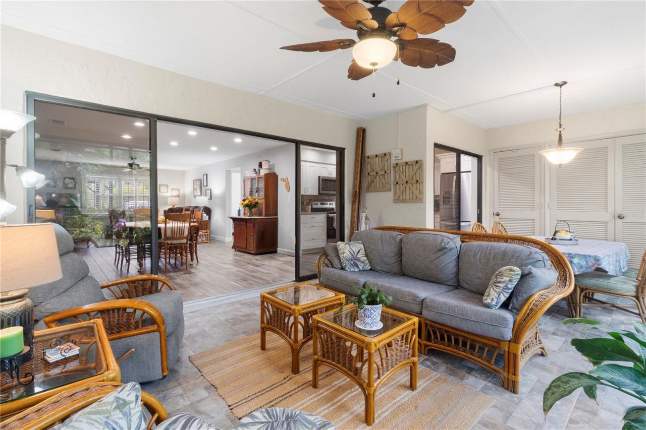 6064 Fairway Lane, Unit 1512, Bradenton, FL 34210 Photo