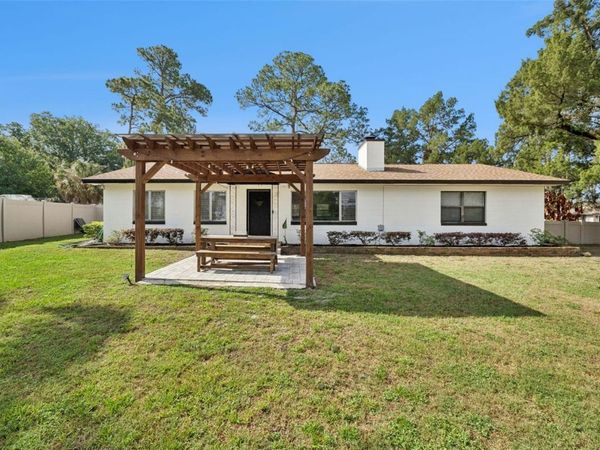 219 S CRYSTAL DRIVE , SANFORD, FL 32773