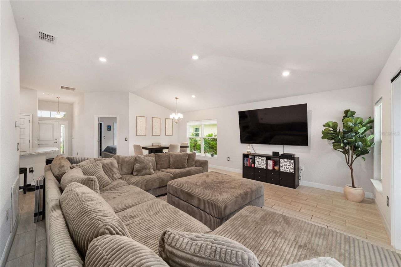 4585 SE 25th Loop , Ocala, FL 34480 Photo