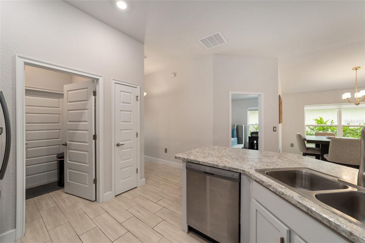 4585 SE 25th Loop , Ocala, FL 34480 Photo