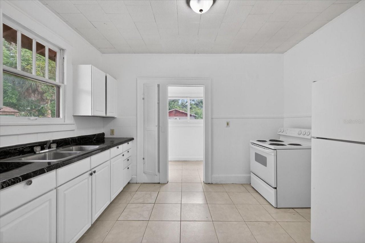 2211 22nd Avenue S, Saint Petersburg, FL 33712 Photo