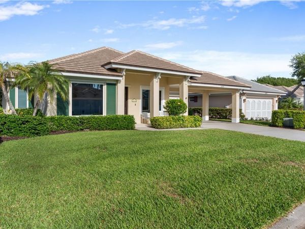 8975 Palm Breeze Terrace, Vero Beach, FL 32963
