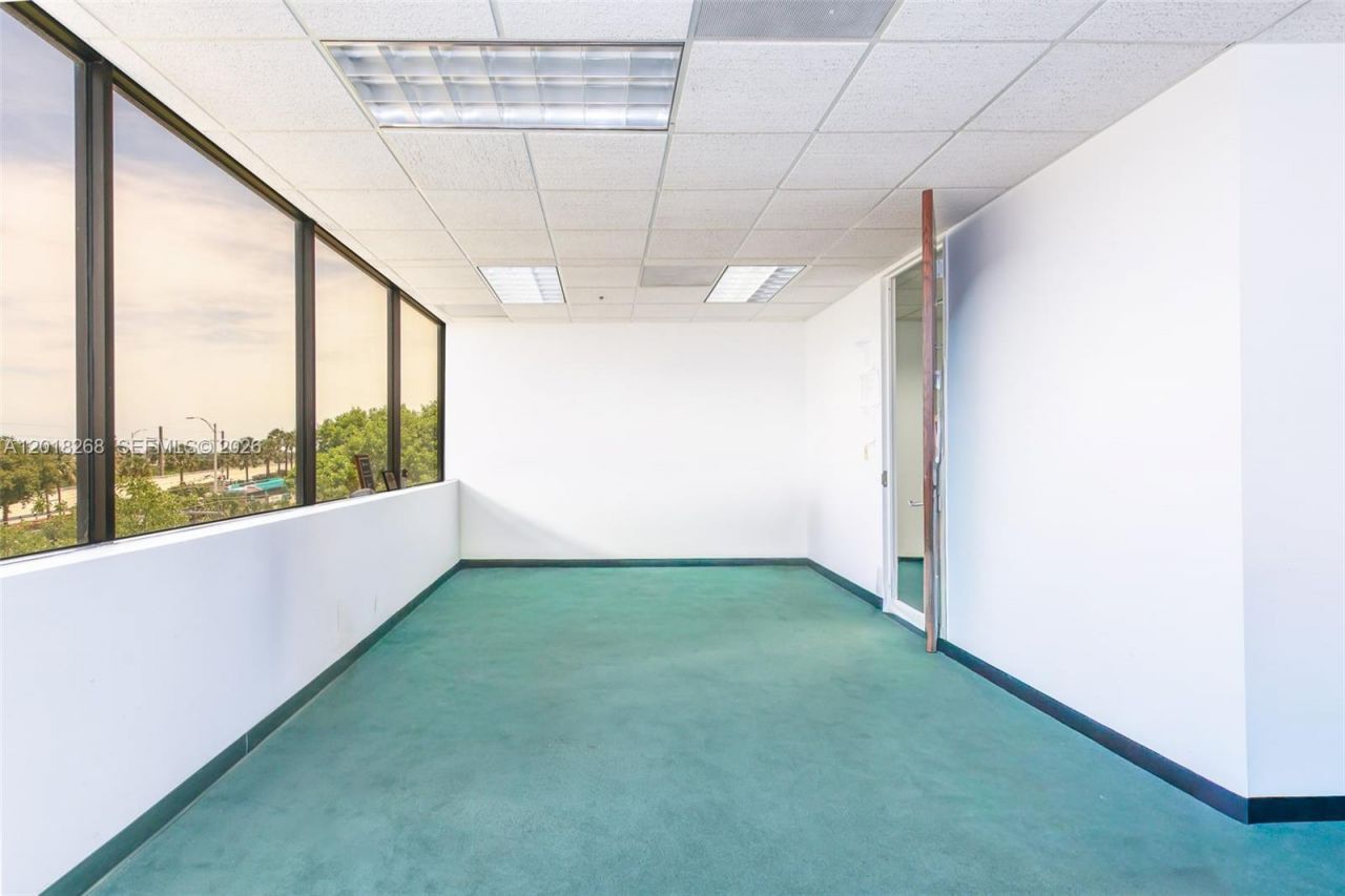 1900 Glades Rd , Unit 353, Boca Raton, FL 33431 Photo