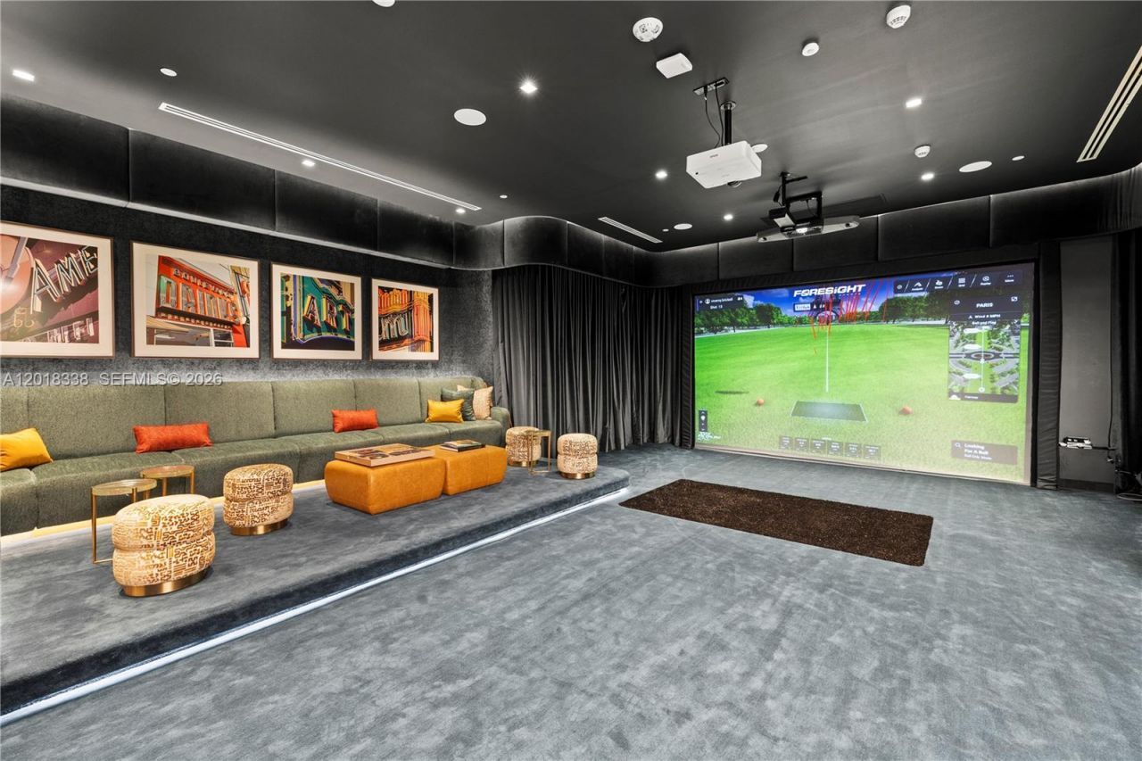 77 SE 5th , Unit 2404, Miami, FL 33131 Photo